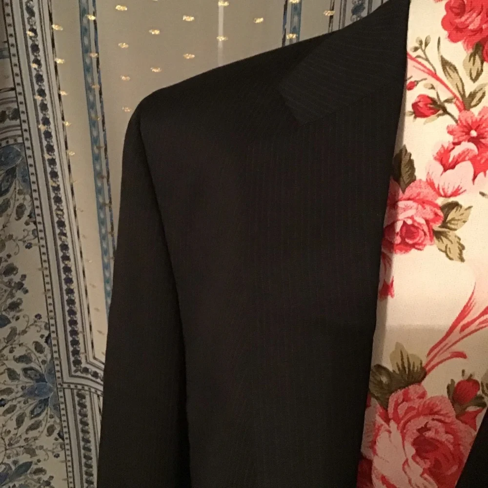 🎩SALE NWOT SPORTS COAT BLACK PINSTRIPED